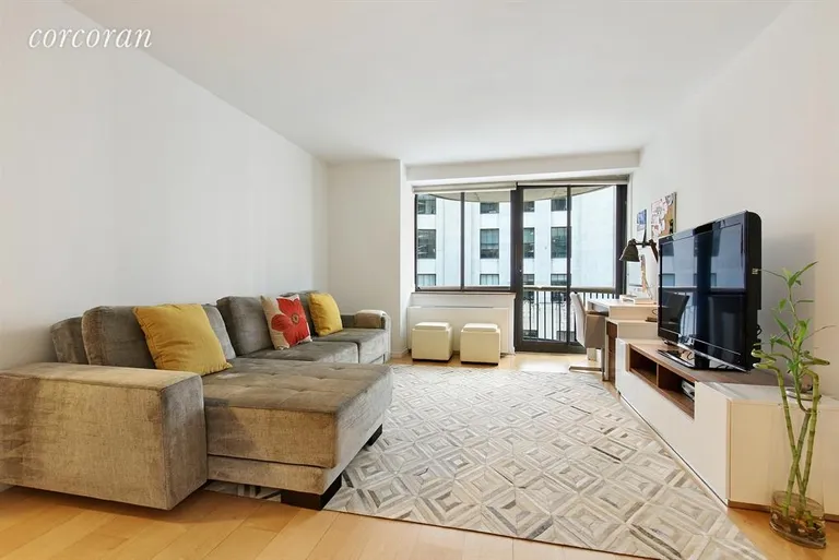 New York City Real Estate | View 45 East 25th Street, 16C | 1 Bed, 1 Bath | View 1