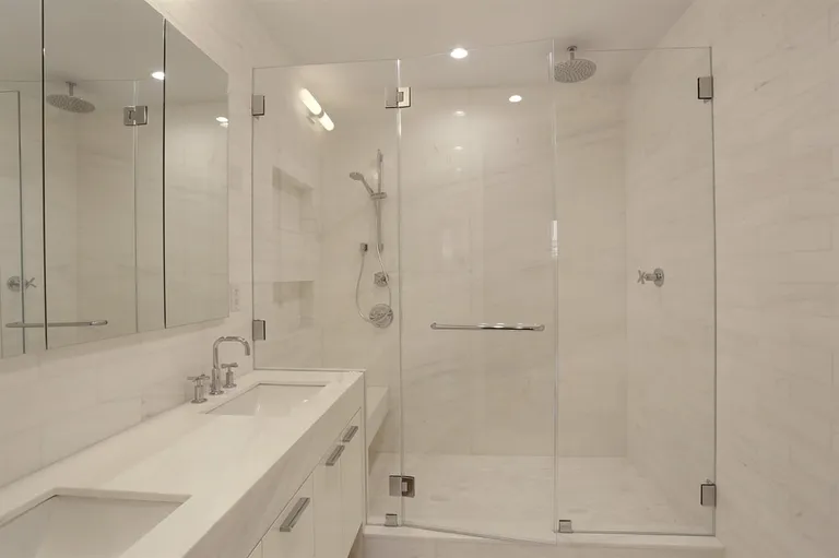 New York City Real Estate | View 34 West 88th Street, 3 | Master Bathroom | View 6