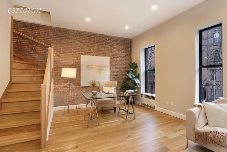 New York City Real Estate | View 34 West 88th Street, 3 | room 2 | View 3