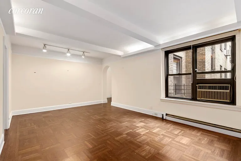 New York City Real Estate | View 235 West End Avenue, 4-F | room 2 | View 3