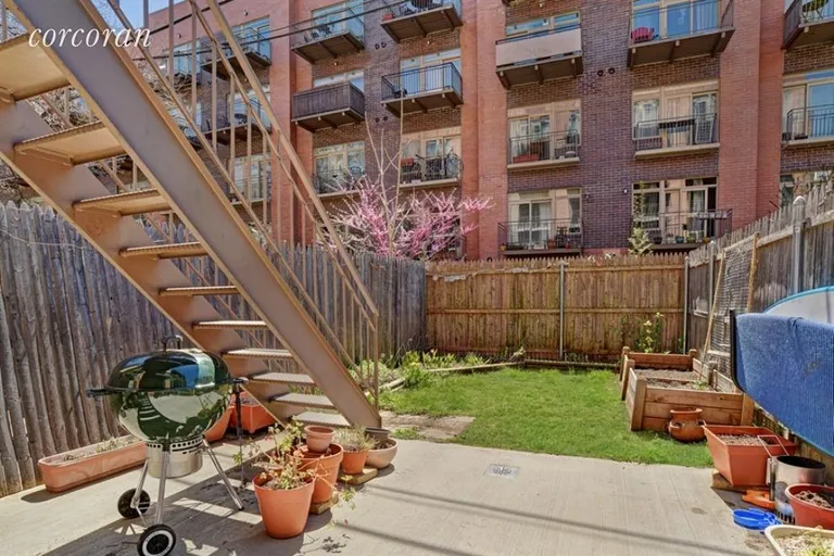 New York City Real Estate | View 142 Clifton Place, 1-B | room 4 | View 5