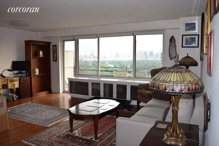 New York City Real Estate | View 400 Central Park West, 20M | 1 Bed, 1 Bath | View 1