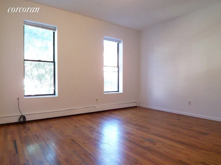 New York City Real Estate | View 753 Franklin Avenue, 2 | room 3 | View 4
