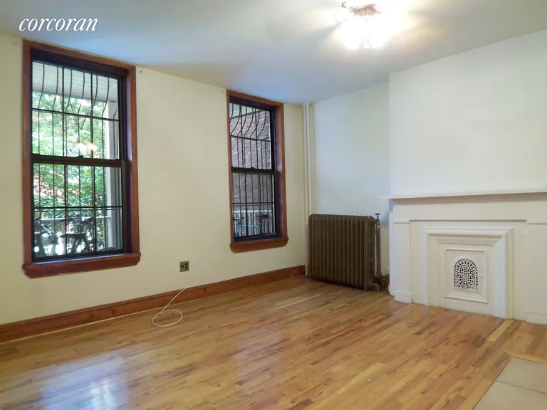 New York City Real Estate | View 360 Carlton Avenue, 1 | room 3 | View 4