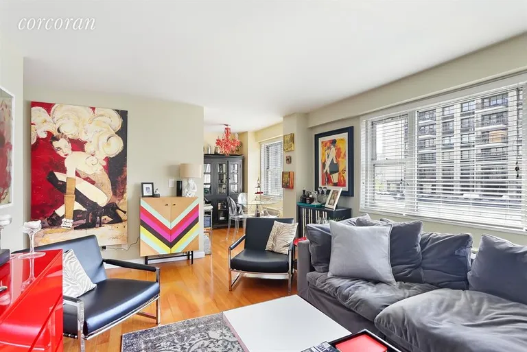 New York City Real Estate | View 100 West 93rd Street, 5C | Living Room | View 3