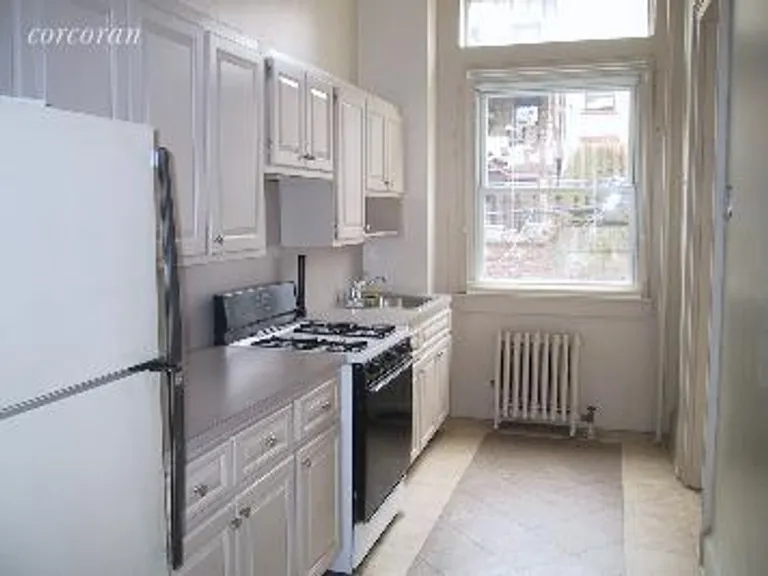 New York City Real Estate | View 122 State Street, 2 | room 1 | View 2