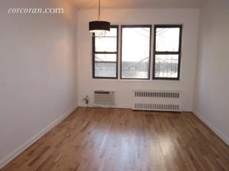 New York City Real Estate | View 444 East 87th Street, 5A | 1 Bed, 1 Bath | View 1