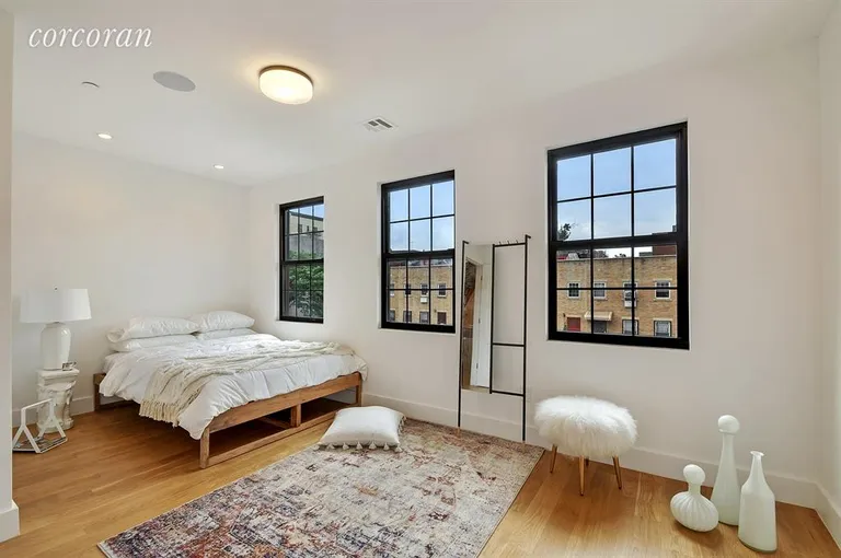 New York City Real Estate | View 459 Franklin Avenue | Bedroom  | View 7