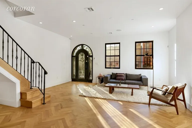 New York City Real Estate | View 459 Franklin Avenue | Living Room | View 4