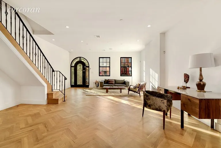 New York City Real Estate | View 459 Franklin Avenue | Living Room | View 3