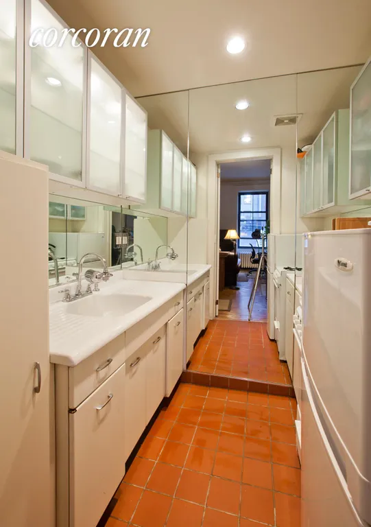 New York City Real Estate | View 109 EAST 19TH STREET, 3F | room 1 | View 2