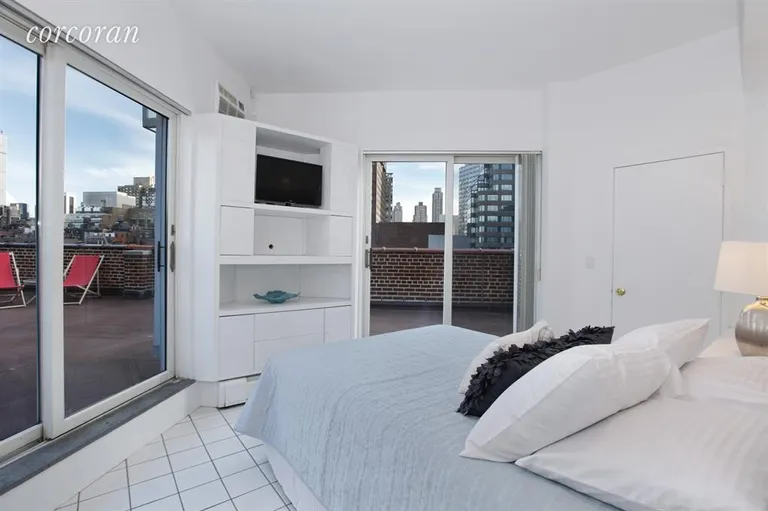 New York City Real Estate | View 120 West 70th Street, PH A/B | Master Bedroom | View 5