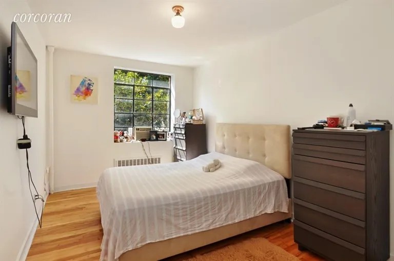 New York City Real Estate | View 123 Henry Street, 1B | room 1 | View 2