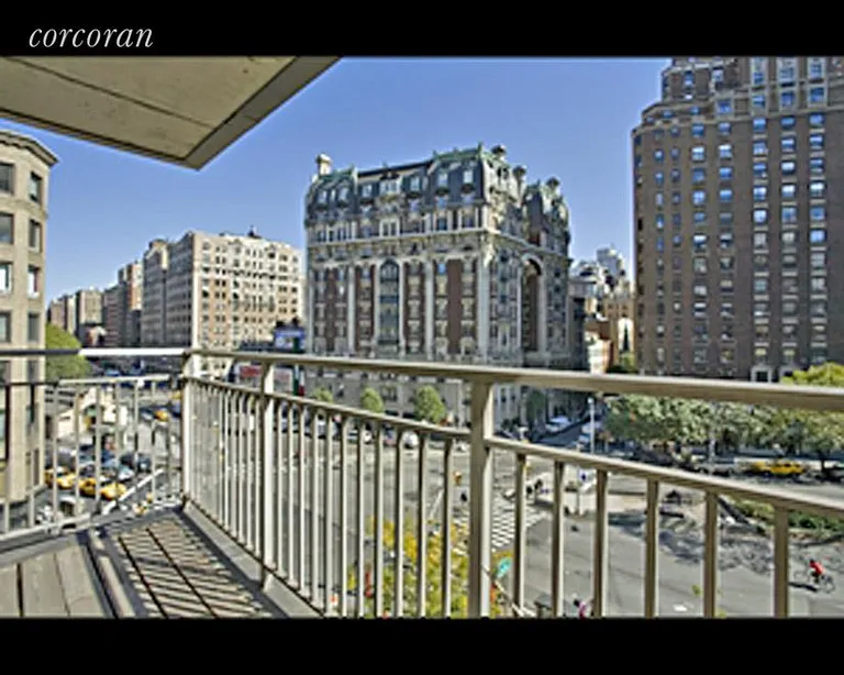 New York City Real Estate | View 201 West 70th Street, 6E | room 3 | View 4