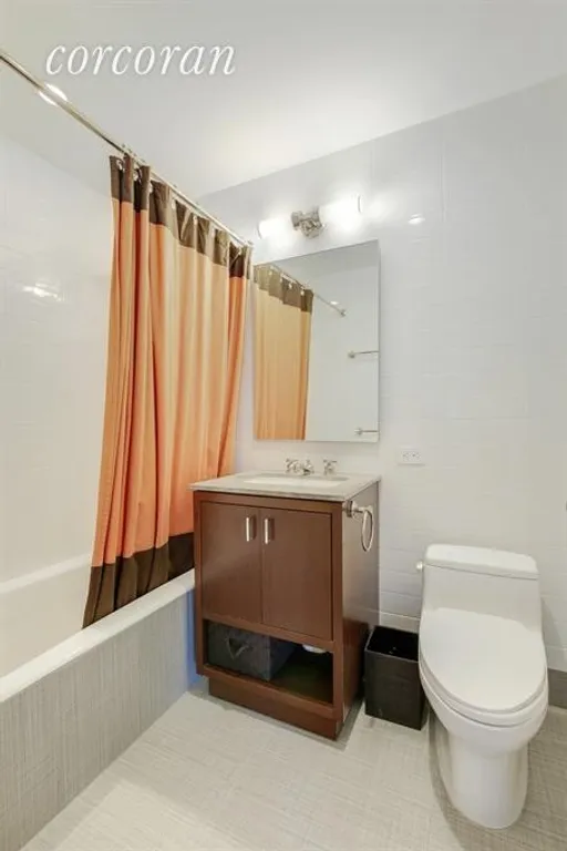 New York City Real Estate | View 100 Riverside Boulevard, 18D | Bathroom | View 8