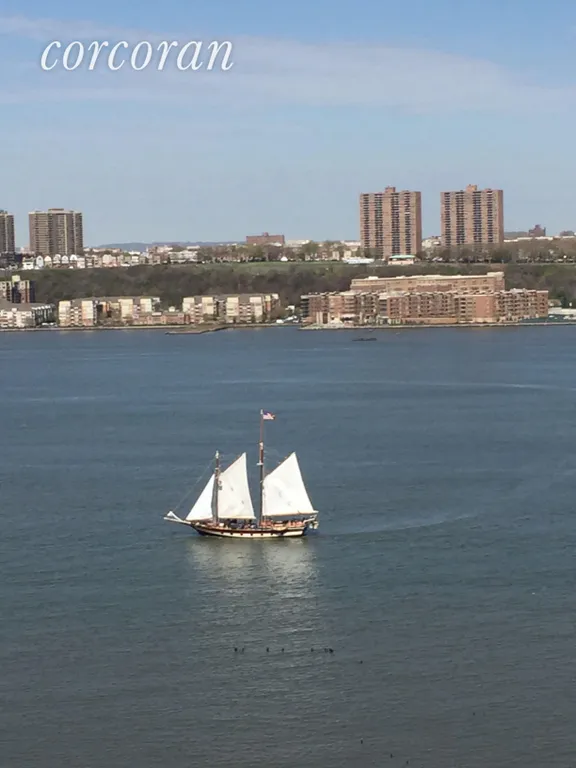 New York City Real Estate | View 100 Riverside Boulevard, 18D | Summer sail on the Hudson | View 13