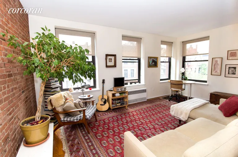 New York City Real Estate | View 101 West 81st Street, 505 | 1 Bed, 1 Bath | View 1
