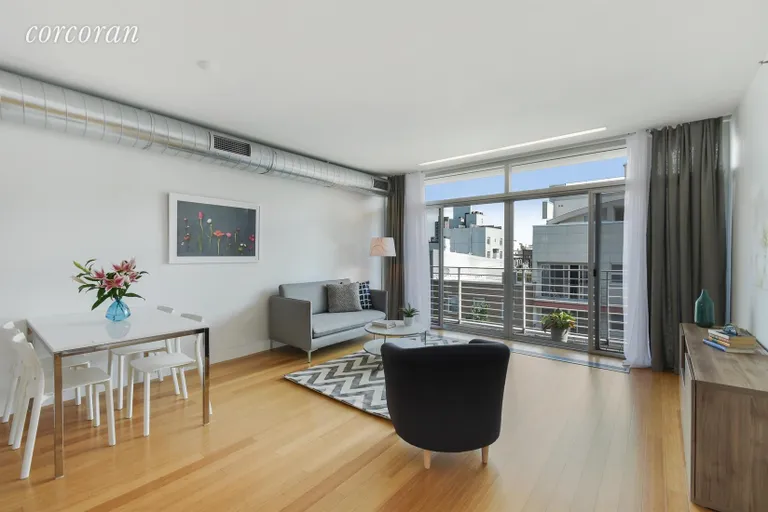 New York City Real Estate | View 361 Manhattan Avenue, 4B | Living Room | View 7