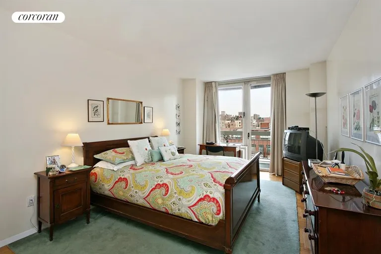 New York City Real Estate | View 170 East 87th Street, W12B | Master Bedroom | View 3