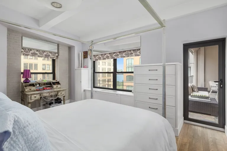 New York City Real Estate | View 380 West 12th Street, 7D | room 3 | View 4