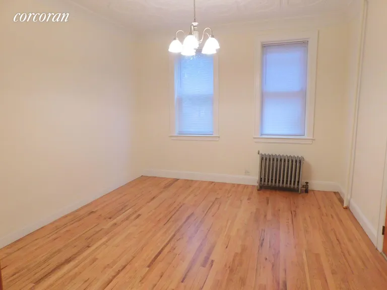 New York City Real Estate | View 322 Greenwood Avenue, 1 | room 2 | View 3