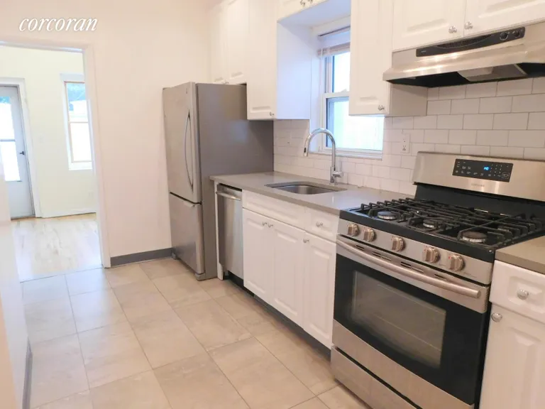 New York City Real Estate | View 322 Greenwood Avenue, 1 | 3 Beds, 1 Bath | View 1