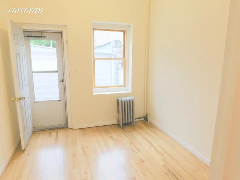 New York City Real Estate | View 322 Greenwood Avenue, 1 | room 6 | View 7