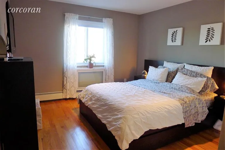New York City Real Estate | View 970 41st Street, 6B | room 2 | View 3