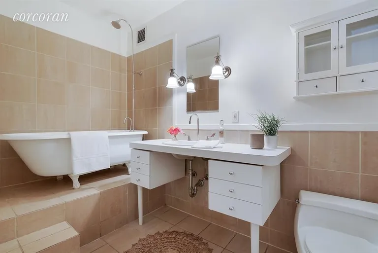 New York City Real Estate | View 248 17th Street, 4 | Bathroom | View 6