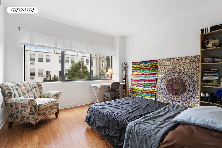 New York City Real Estate | View 20 Tiffany Place, 2N | room 4 | View 5