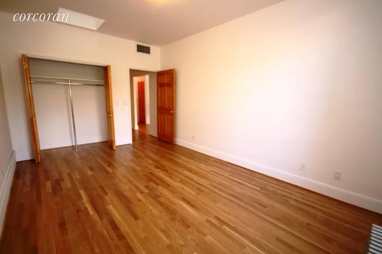 New York City Real Estate | View 195 Waverly Avenue, 2 | room 9 | View 10