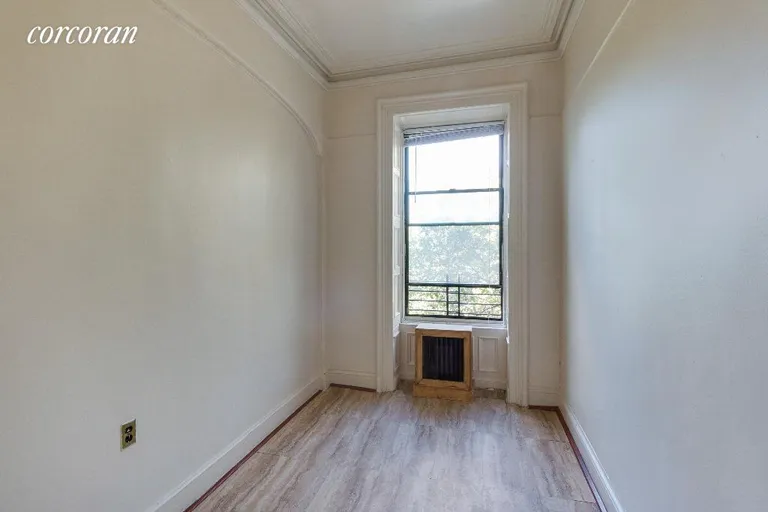 New York City Real Estate | View 241 Clermont Avenue, 2 | room 4 | View 5