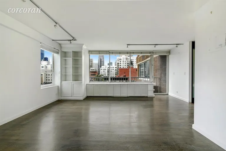 New York City Real Estate | View 404 East 79th Street, 7G | 2 Beds, 2 Baths | View 1