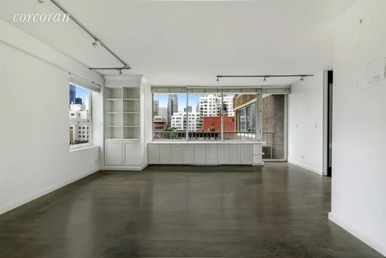 New York City Real Estate | View 404 East 79th Street, 7G | Living Room | View 7