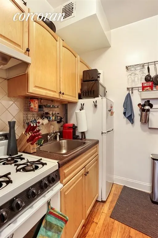 New York City Real Estate | View 30 West 71st Street, 2B | Kitchen | View 3