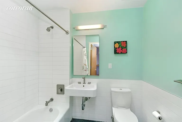 New York City Real Estate | View 318 Knickerbocker Avenue, 3F | Bathroom | View 4