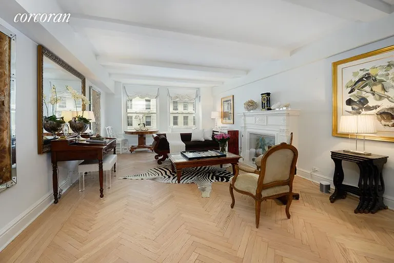 New York City Real Estate | View 400 West End Avenue, 10D | 2 Beds, 2 Baths | View 1