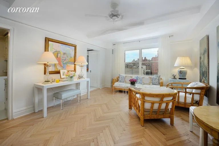 New York City Real Estate | View 400 West End Avenue, 10D | room 10 | View 11