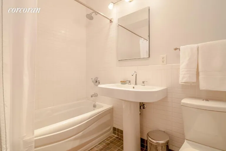 New York City Real Estate | View 95 Lexington Avenue, 3B | 2nd Bathroom | View 9