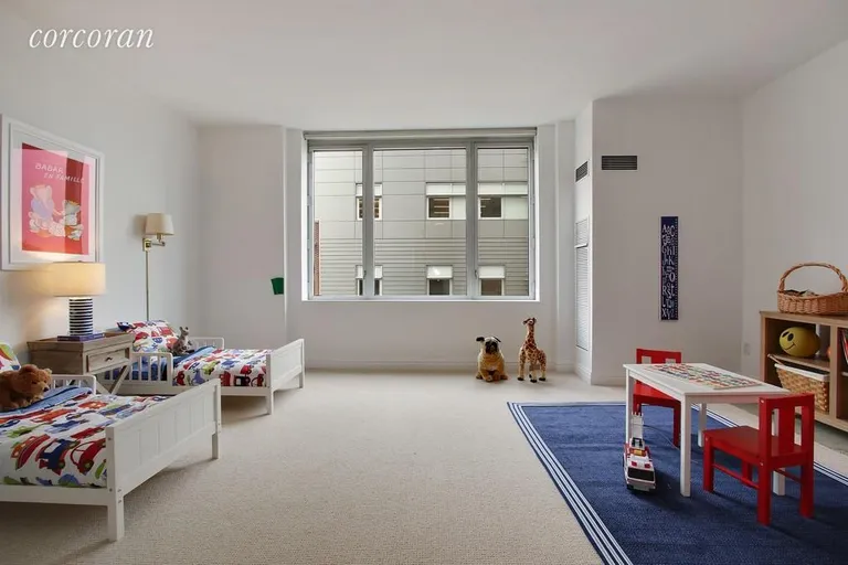 New York City Real Estate | View 90 East End Avenue, 7A | room 9 | View 10