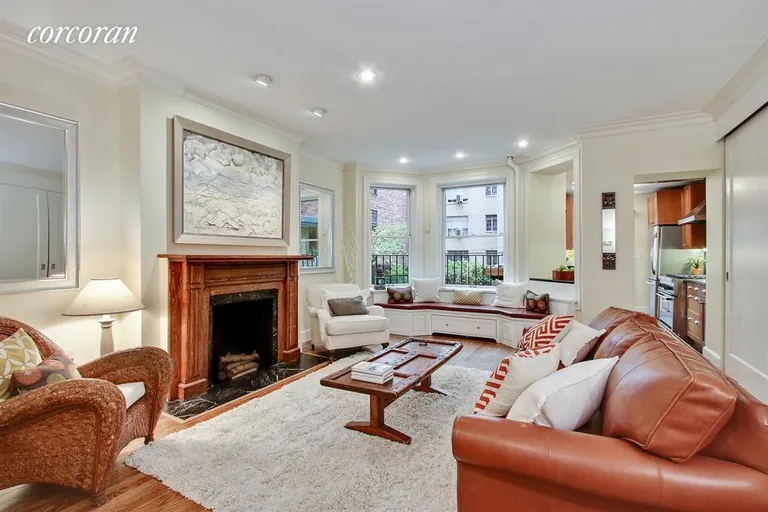 New York City Real Estate | View 8 Pierrepont Street, 1 | Living Room | View 21