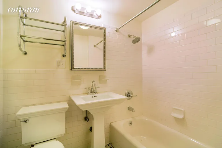 New York City Real Estate | View 17 Madison Street, 1 | room 4 | View 5