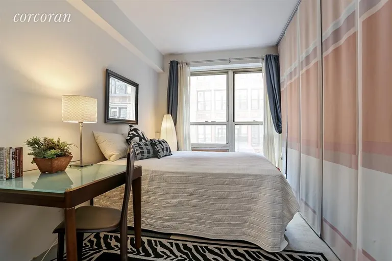 New York City Real Estate | View 23 Waverly Place, 3M | Bedroom | View 4
