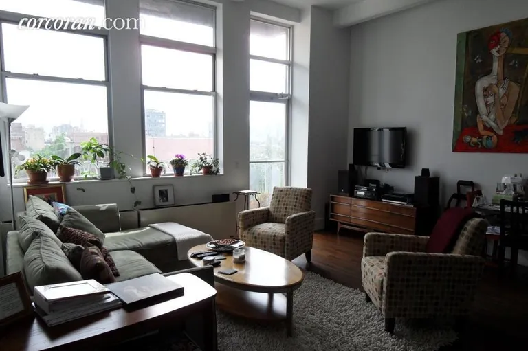 New York City Real Estate | View 60 Broadway, 4A | 1 Bed, 1 Bath | View 1