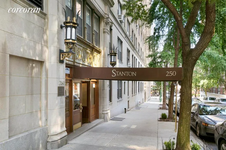 New York City Real Estate | View 250 West 94th Street, 5K | 6 | View 6