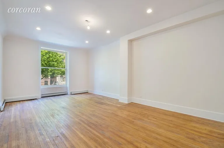 New York City Real Estate | View 672 Saint Marks Avenue, 1 | room 3 | View 4