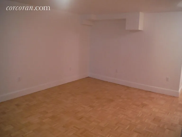 New York City Real Estate | View 512 8th Street, 1R | room 3 | View 4