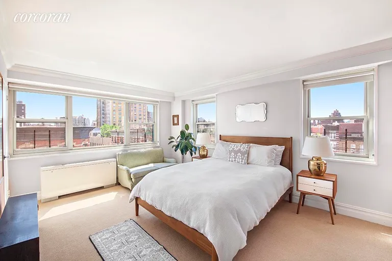 New York City Real Estate | View 15 CHARLES STREET, 8A | room 3 | View 4