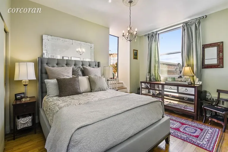 New York City Real Estate | View 689 Fort Washington Avenue, PH1 | Bedroom | View 5