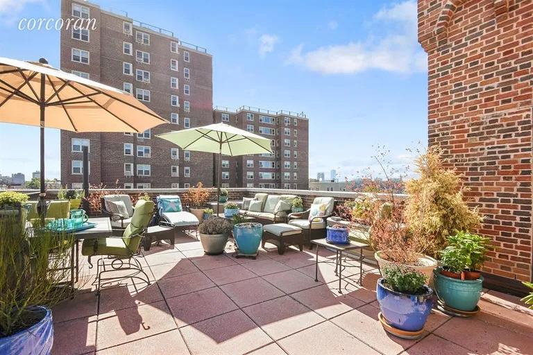 New York City Real Estate | View 689 Fort Washington Avenue, PH1 | 1 Bed, 1 Bath | View 1